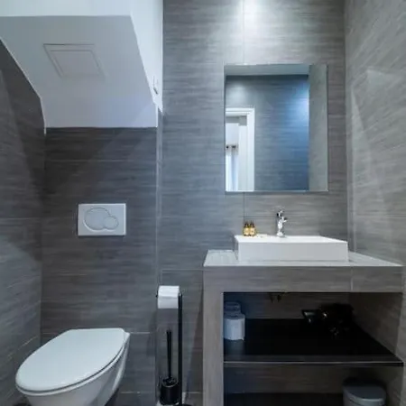 Appartamento Cozy Modern-paris7-tour Eiffel-champs De Mars Parigi